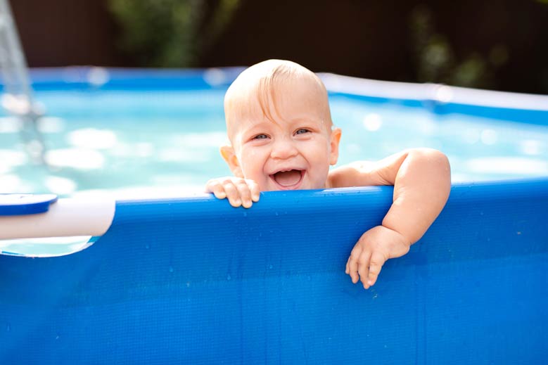 Pooltemperatur für Kleinkinder und Babys